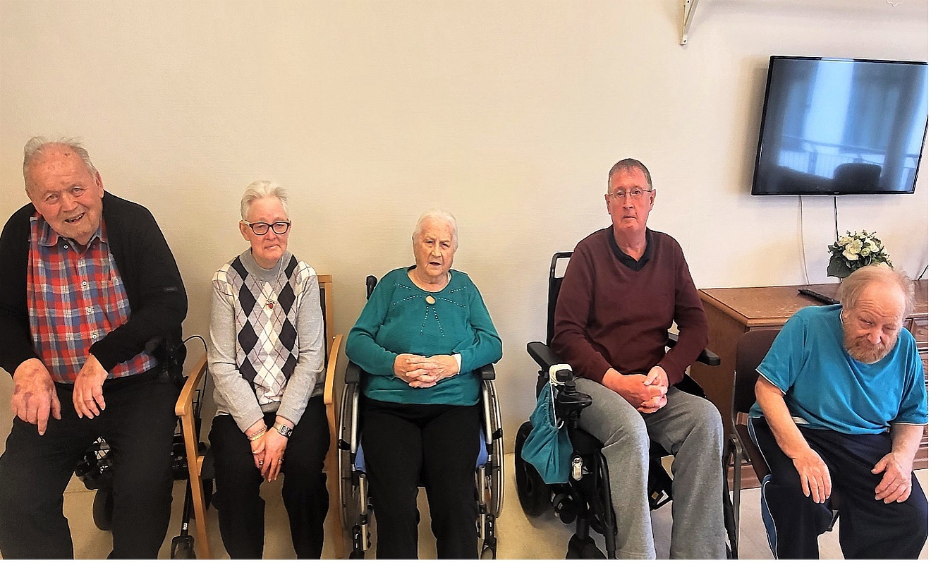 Gruppenfoto des Heimbeirat im Carolinum Seniorenwohnsitz 2024